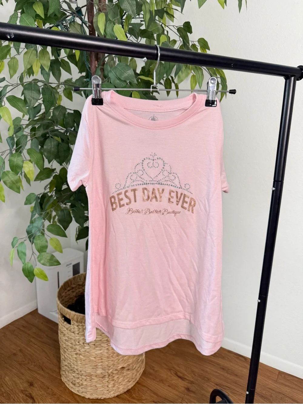 DISNEY “Best Day Ever” Tee Kids Size M Pink Princess Shirt